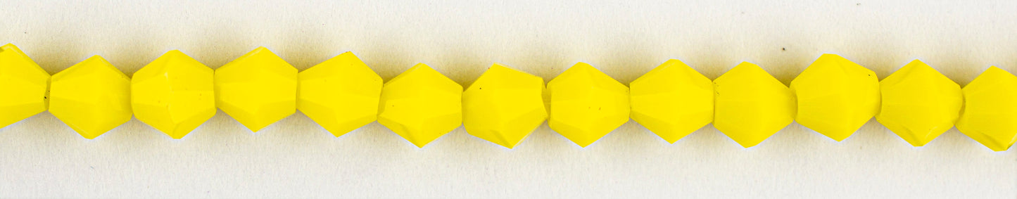 Collar Rombo Vidrio 4mm Amarillo Mate
